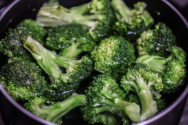 Ile czasu gotować brokuły 3