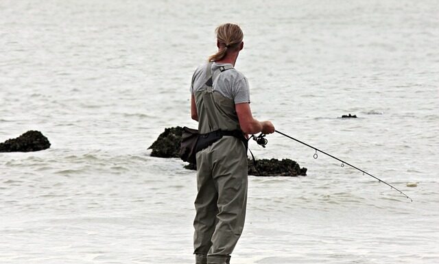 Jak regulować stare zawiasy?