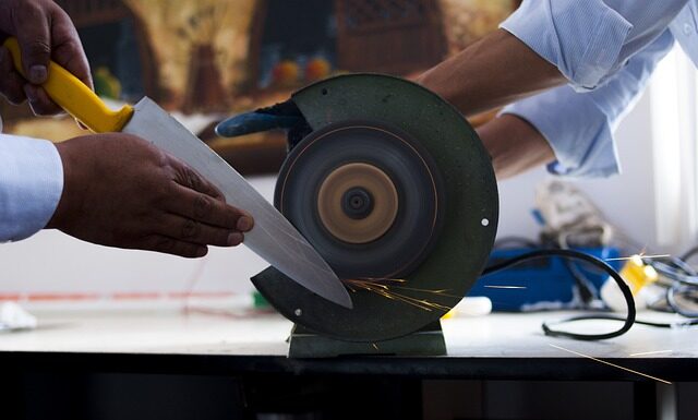 Jak ostrzyć dłuta rzeźbiarskie? Jak ostrzyć dłuta rzeźbiarskie?