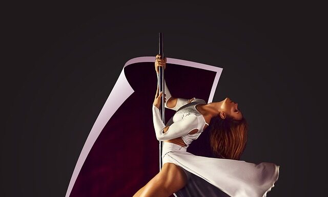 Czy pod szorty do pole dance zakłada się majtki?