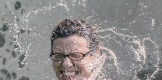 Jak zrobić wiadro na doniczkę?