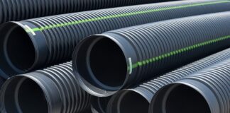 Czym zasypać drenaż?