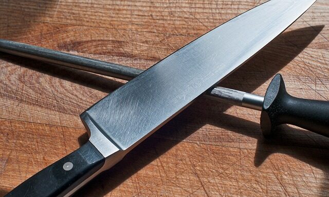 Ile kosztuje ostrzenie siekiery? Ile kosztuje ostrzenie siekiery?