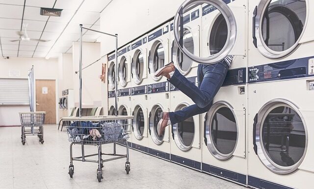 Co jeśli pracodawca nie wypłaca ekwiwalentu za pranie?
