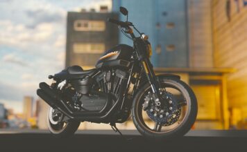 Ile waży Honda Odyssey?